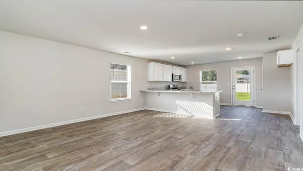 Property Slideshow image 3 of 21 | 647 culmen ct, Myrtle Beach, SC, 29588