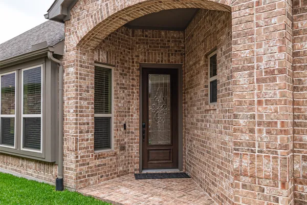 Property Slideshow image 3 of 50 | 19303 hamilton hills dr, Cypress, TX, 77433