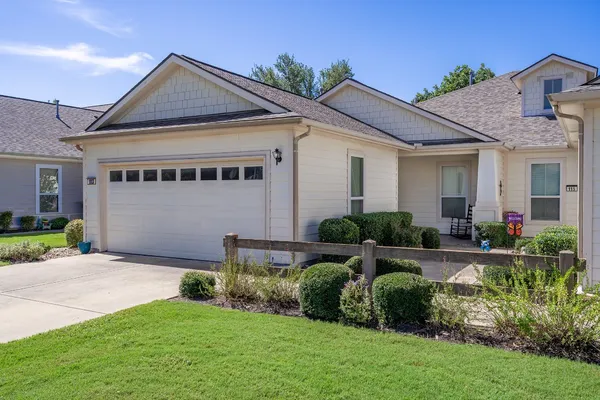 Property Slideshow image 2 of 26 | 113 honey creek trl, Georgetown, TX, 78633