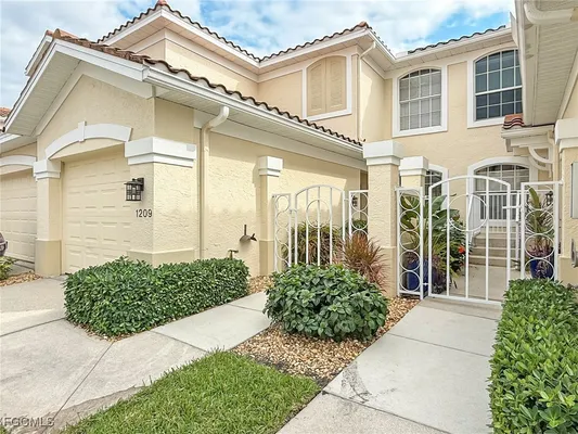 Property Slideshow image 2 of 35 | 15055 tamarind cay ct 1209, Fort Myers, FL, 33908