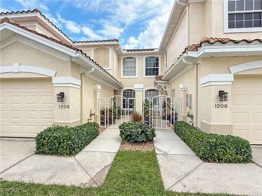 Property Slideshow image 3 of 35 | 15055 tamarind cay ct 1209, Fort Myers, FL, 33908