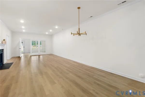 Property Slideshow image 3 of 21 | 16309 creekstone point ave, Moseley, VA, 23120