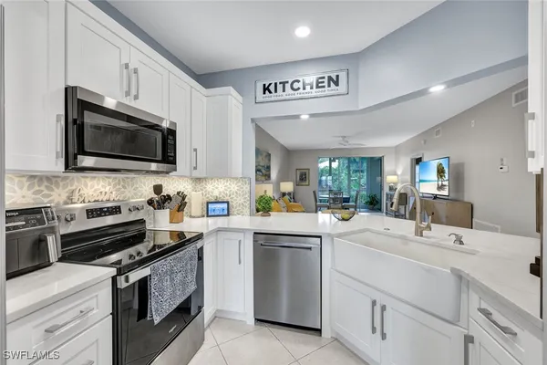 Property Slideshow image 3 of 19 | 859 tanbark dr 103, Naples, FL, 34108