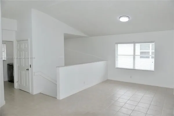 Property Slideshow image 3 of 15 | 7887 laina ln apt 3, Boynton Beach, FL, 33437