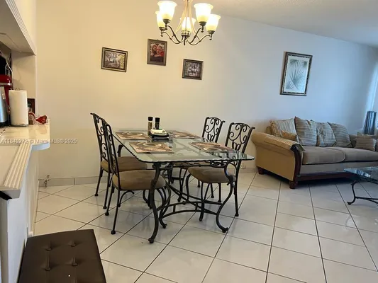 Property Slideshow image 3 of 10 | 215 se 3rd ave apt 403a, Hallandale Beach, FL, 33009