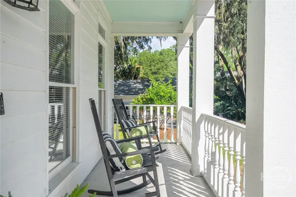 Property Slideshow image 3 of 34 | 8 windlass ct, Savannah, GA, 31411