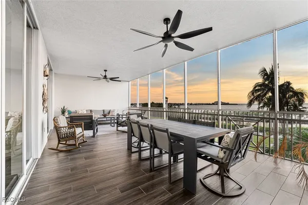 Property Slideshow image 3 of 42 | 14220 royal harbour ct 310, Fort Myers, FL, 33908