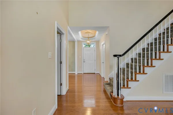 Property Slideshow image 3 of 47 | 10011 berry pond ln, Mechanicsville, VA, 23116
