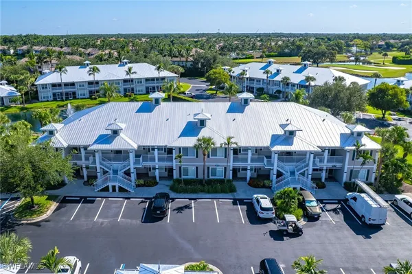 Property Slideshow image 2 of 43 | 7910 mahogany run ln 1225, Naples, FL, 34113