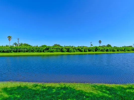 Property Slideshow image 3 of 65 | 7889 lake sands dr, Delray Beach, FL, 33446