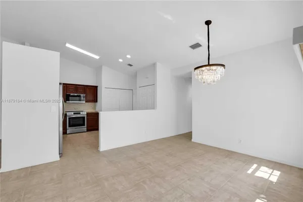 Property Slideshow image 3 of 58 | 6082 heliconia rd, Delray Beach, FL, 33484