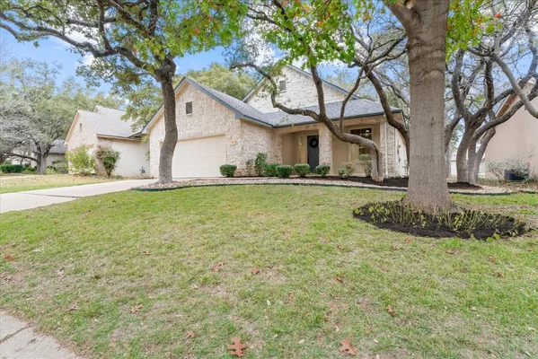 Property Slideshow image 3 of 31 | 151 dan moody trl, Georgetown, TX, 78633