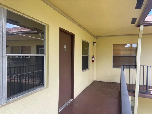 Property Slideshow image 2 of 15 | 150 sw 134th way apt 304r, Pembroke Pines, FL, 33027