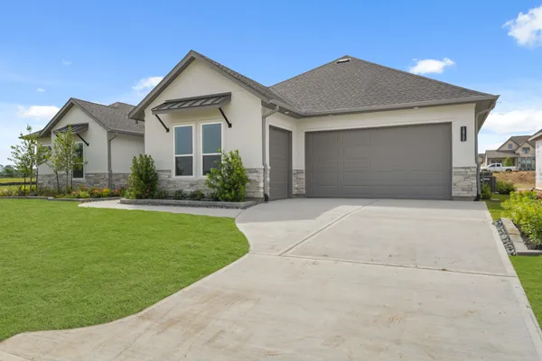 Property Slideshow image 2 of 45 | 15012 lakeline green ln, Willis, TX, 77318