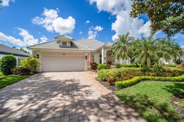 Property Slideshow image 2 of 50 | 215 monterey dr, Naples, FL, 34119