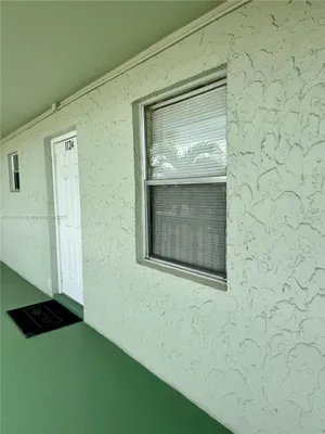 Property Slideshow image 3 of 15 | 9810 marina blvd 1124, Boca Raton, FL, 33428