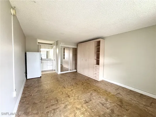 Property Slideshow image 2 of 8 | 2555 9th st n # 264, Naples, FL, 34103