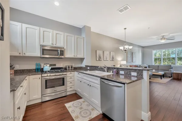 Property Slideshow image 3 of 50 | 3720 montreux ln 203, Naples, FL, 34114