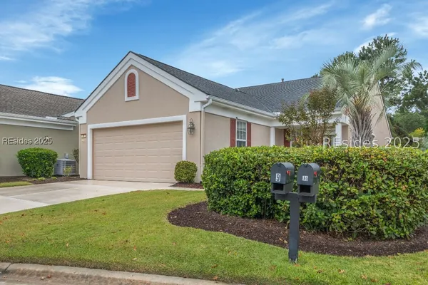 Property Slideshow image 2 of 30 | 9 twinkling ct, Bluffton, SC, 29909