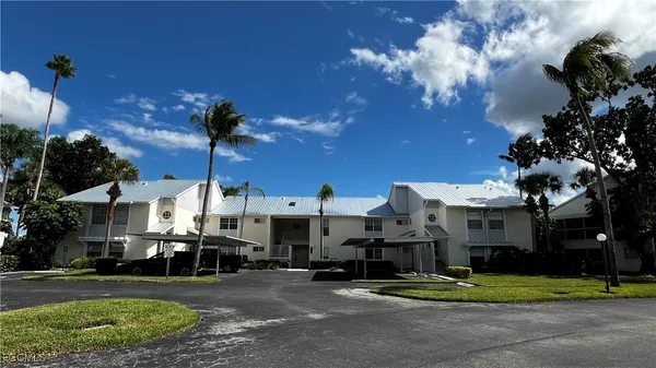 Property Slideshow image 3 of 29 | 14995 rivers edge ct apt 250, Fort Myers, FL, 33908