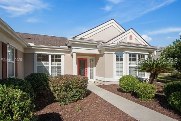 Property Slideshow image 3 of 37 | 11 clairborne ct, Bluffton, SC, 29909