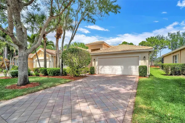 Property Slideshow image 2 of 55 | 6843 montrose way, Boynton Beach, FL, 33437