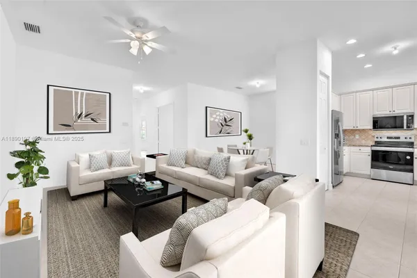 Property Slideshow image 3 of 55 | 6843 montrose way, Boynton Beach, FL, 33437