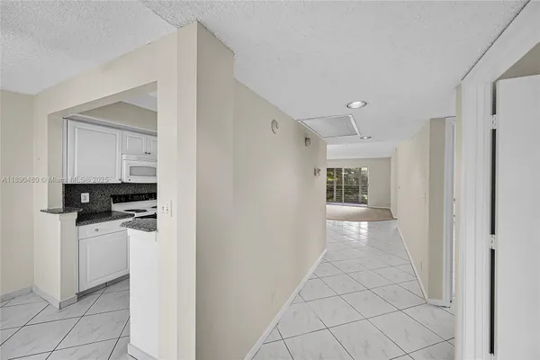 Property Slideshow image 3 of 41 | 1604 abaco dr b3, Coconut Creek, FL, 33066