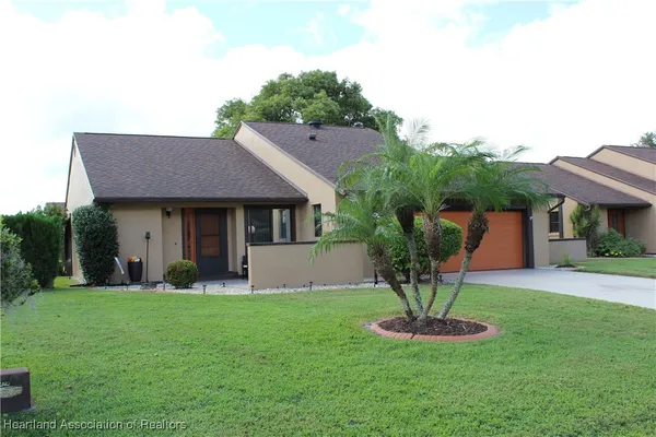 Property Slideshow image 2 of 26 | 3805 cormorant point dr, Sebring, FL, 33872