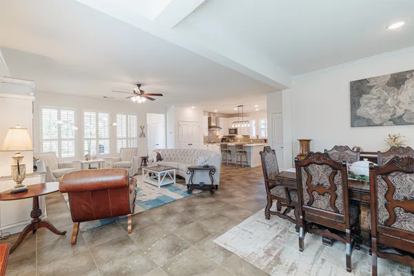 Property Slideshow image 3 of 20 | 5910 pedernales bend ln, Fulshear, TX, 77441