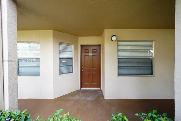 Property Slideshow image 2 of 44 | 1251 sw 125th ave 102t, Pembroke Pines, FL, 33027
