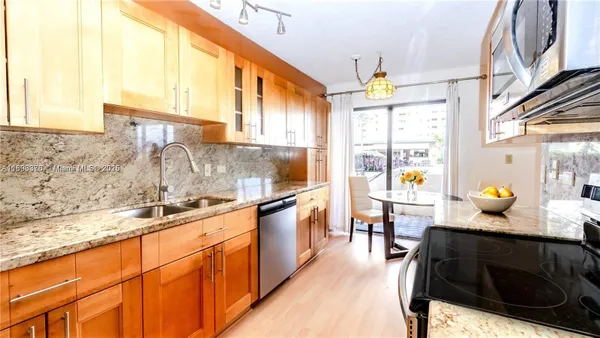 Property Slideshow image 3 of 41 | 1201 s ocean dr apt 405s, Hollywood, FL, 33019