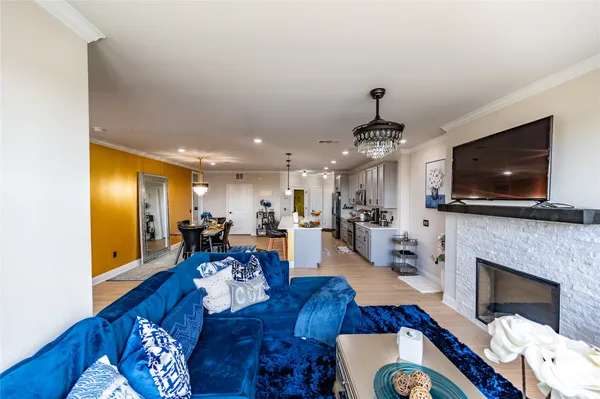 Property Slideshow image 3 of 28 | 651 n watters rd apt 8201, Allen, TX, 75013