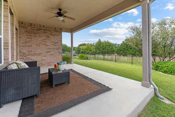Property Slideshow image 3 of 39 | 608 kite ridge st, Georgetown, TX, 78633