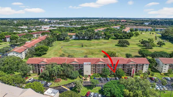 Property Slideshow image 2 of 44 | 701 sw 128th ave 111f, Pembroke Pines, FL, 33027