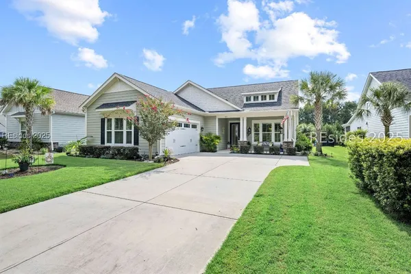 Property Slideshow image 2 of 72 | 162 sand lapper cv, Bluffton, SC, 29910