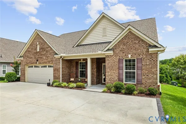 Property Slideshow image 2 of 40 | 6703 liege hl, Moseley, VA, 23120