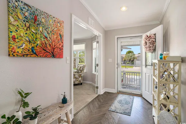 Property Slideshow image 3 of 33 | 203 lakeside crossing dr, Conway, SC, 29526