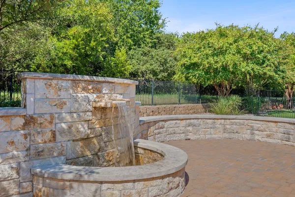 Property Slideshow image 3 of 40 | 203 independence creek ln, Georgetown, TX, 78633