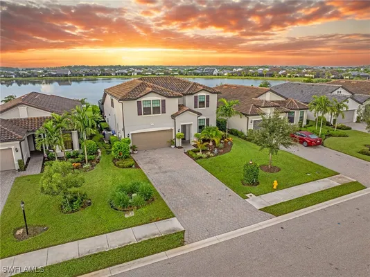 Property Slideshow image 3 of 47 | 19607 beechcrest pl, Estero, FL, 33928