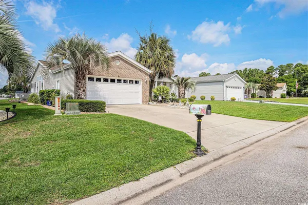 Property Slideshow image 2 of 40 | 705 wincrest ct, Conway, SC, 29526