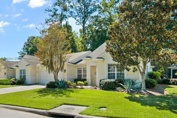 Property Slideshow image 3 of 37 | 19 dragonfly dr, Bluffton, SC, 29909