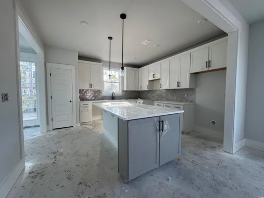 Property Slideshow image 3 of 40 | 1129 lady bird way, North Myrtle Beach, SC, 29582