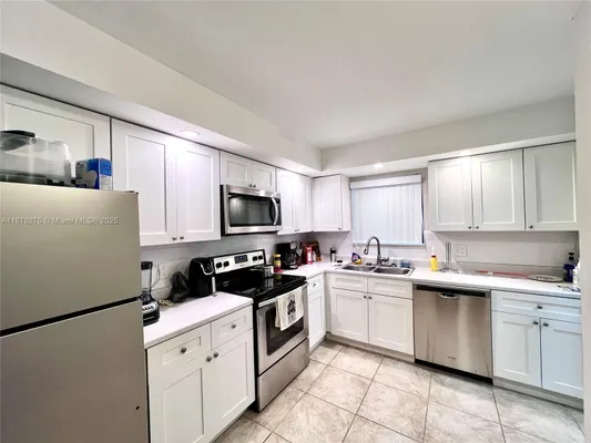 Property Slideshow image 3 of 47 | 4820 lucerne lakes blvd 207, Lake Worth, FL, 33467