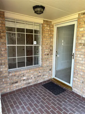 Property Slideshow image 2 of 28 | 3526 teakwood dr, Pearland, TX, 77584