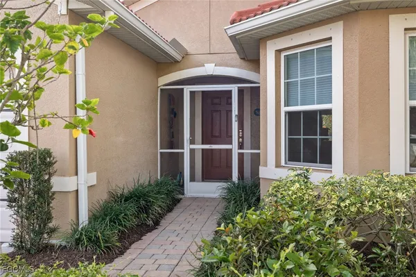 Property Slideshow image 3 of 40 | 15259 yellow wood dr, Alva, FL, 33920