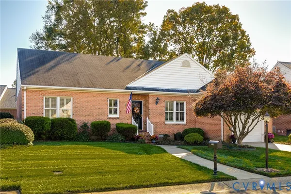 Property Slideshow image 2 of 34 | 4903 waycrest ter, North Chesterfield, VA, 23234
