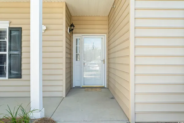Property Slideshow image 3 of 37 | 237 moonglow cir 102, Murrells Inlet, SC, 29576
