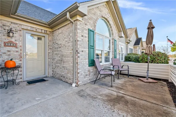 Property Slideshow image 3 of 35 | 1143 cobblestone ln, Valencia, PA, 16059