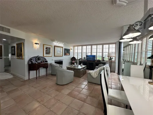 Property Slideshow image 2 of 19 | 1200 saint charles pl 618, Pembroke Pines, FL, 33026